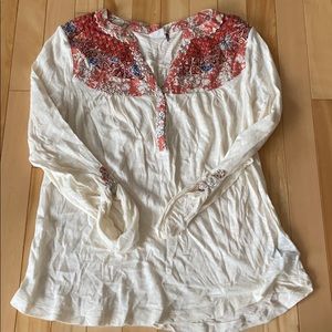 Anthropology 3/4 flower shirt